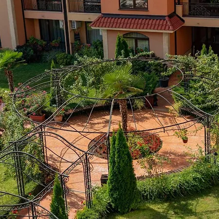 Menada Diamant Apartment *