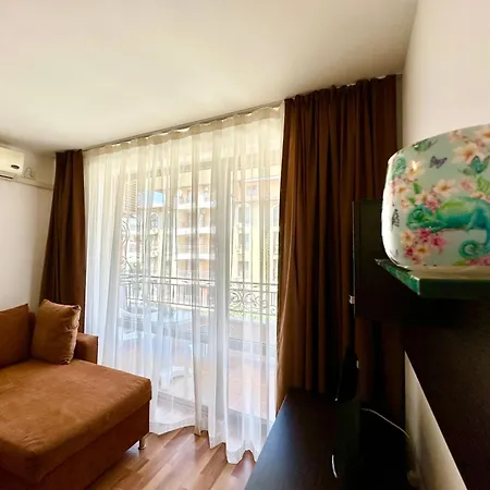 Apartment Menada Diamant *