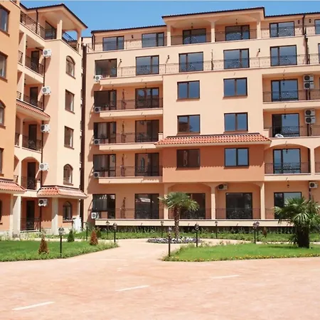 Apartment Menada Diamant *