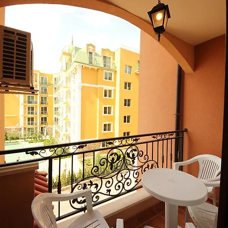 Menada Diamant Apartment Sunny Beach
